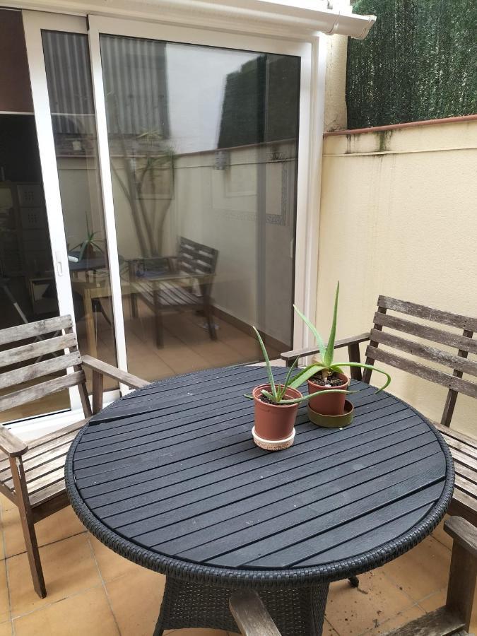 Habitacion En Piso Compartido Cerca Del Camp Nou Оспиталет-де-Льобрегат Экстерьер фото